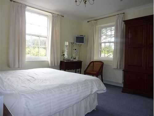 Manor Inn Galmpton ภายนอก รูปภาพ